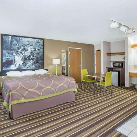 Hotel Super 8 By Wyndham Brookings Exterior foto